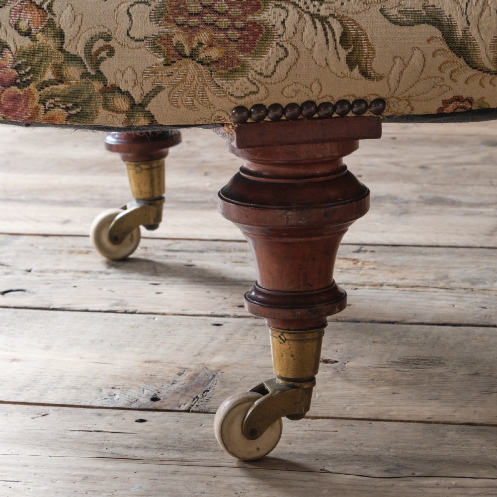 19th century daybed View VI