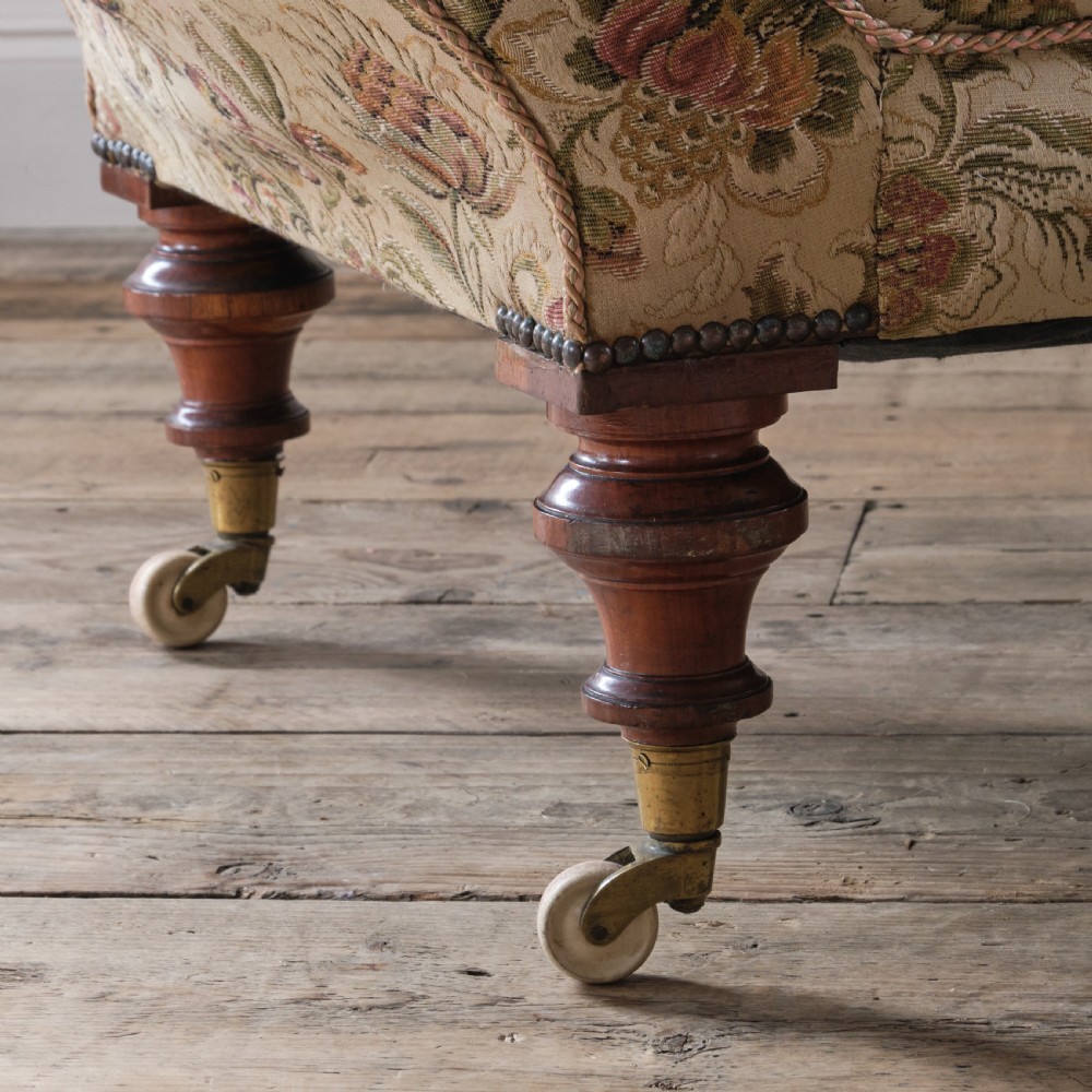 19th century daybed View VII