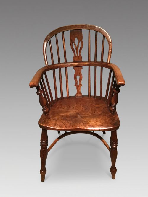 Antique Windsor Chair