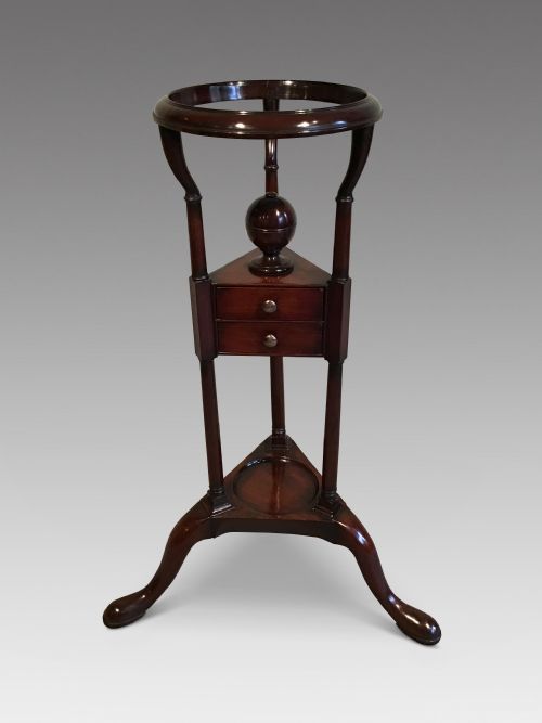 Georgian Wig Stand