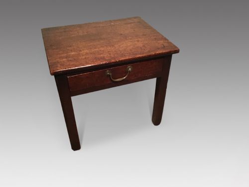 Georgian Mahogany End Table