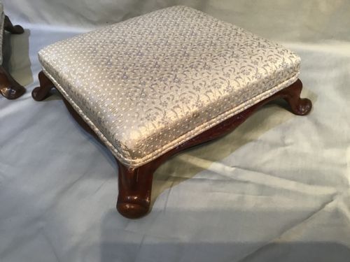 PAIR OF ANTIQUE FOOTSTOOLS - ADDITIONAL PHOTO 2