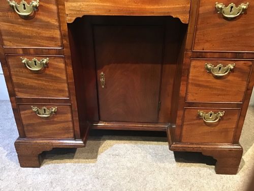 ANTIQUE MAHOGANY KNEEHOLE DESK - ADDITIONAL PHOTO 2