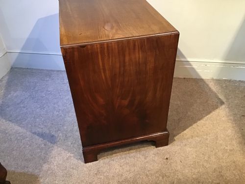 ANTIQUE MAHOGANY KNEEHOLE DESK - ADDITIONAL PHOTO 12