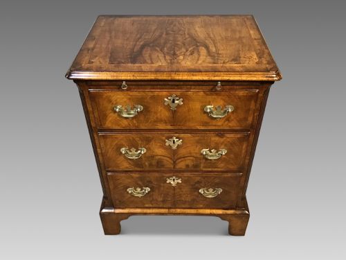 Antique Walnut Chest of Drawers