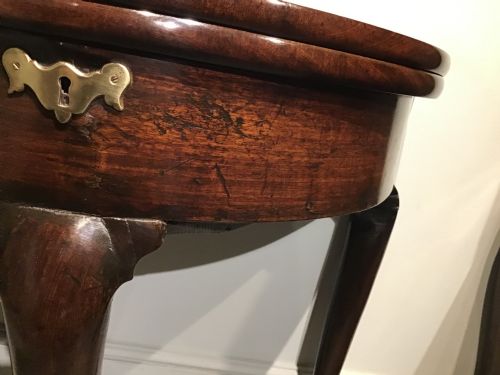 ANTIQUE DEMI LUNE TEA TABLE - ADDITIONAL PHOTO 3