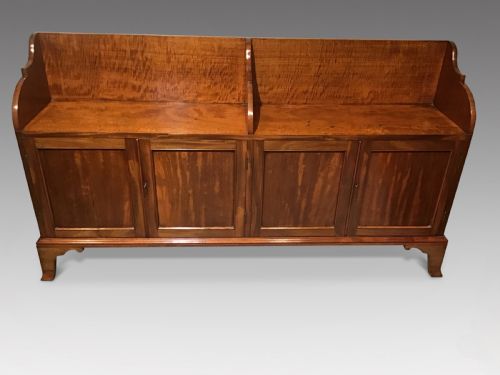 ANTIQUE MAHOGANY SIDE CABINET