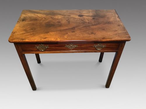 Antique Sidetable