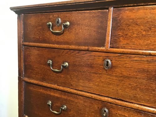 ANTIQUE OAK CHEST OF DRAWERS - ADDITIONAL PHOTO 4