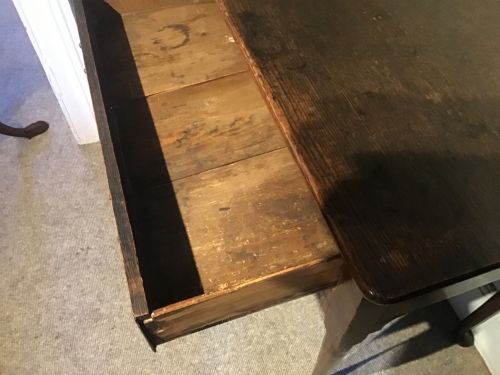ANTIQUE OAK SIDETABLE - ADDITIONAL PHOTO 5
