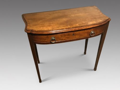 Antique Mahogany Sidetable