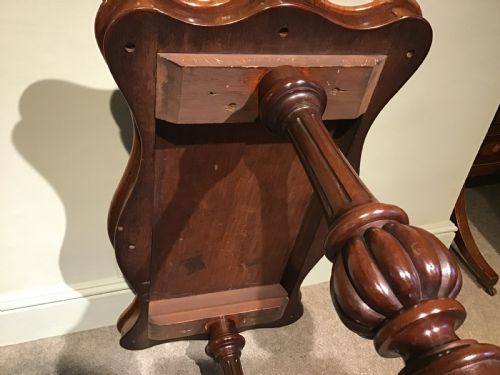 VICTORIAN MAHOGANY TABLE - ADDITIONAL PHOTO 6