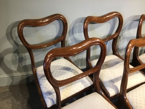 SET OF EIGHT ANTIQUE DINING CHAIRS - ADDITIONAL PHOTO 4