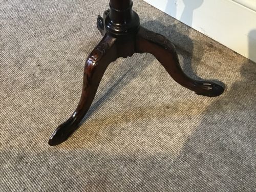 ANTIQUE MAHOGANY TORCHERE - ADDITIONAL PHOTO 3