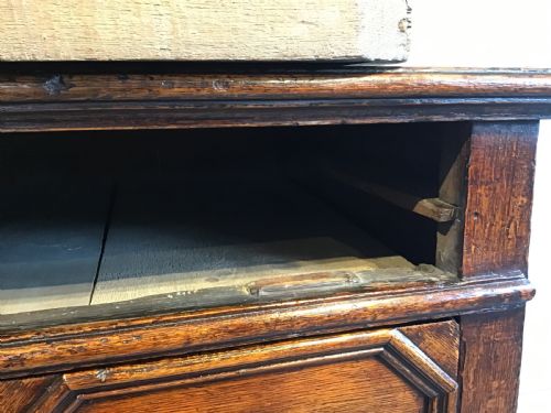 ANTIQUE OAK CHEST OF DRAWERS - ADDITIONAL PHOTO 9