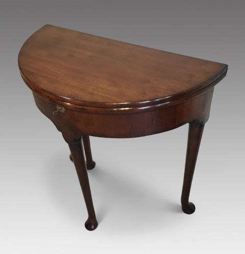 GEORGIAN MAHOGANY TEA TABLE - ADDITIONAL PHOTO 1