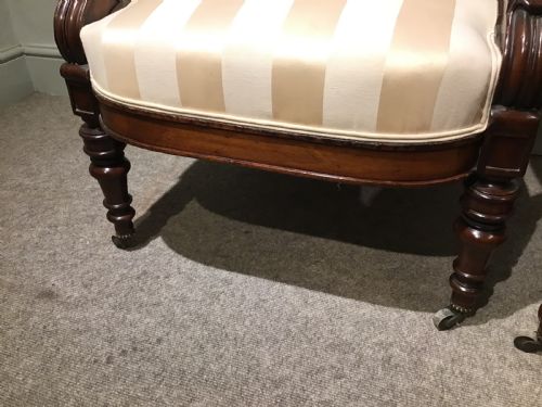 A PAIR OF ANTIQUE UPHOLSTERED ARMCHAIRS - ADDITIONAL PHOTO 4