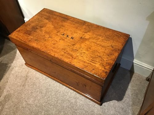 ANTIQUE TEAK TRUNK - ADDITIONAL PHOTO 5