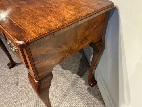 GEORGIAN WALNUT LOWBOY - ADDITIONAL PHOTO 3