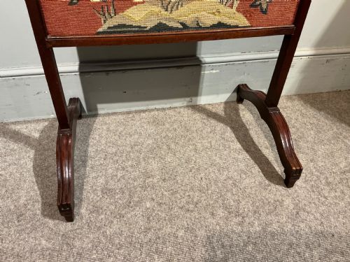 19TH CENTURY FIRE SCREEN - ADDITIONAL PHOTO 3