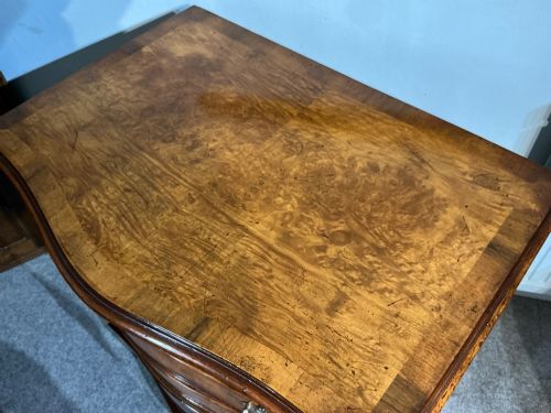 ANTIQUE WALNUT CHEST OF DRAWERS - ADDITIONAL PHOTO 3