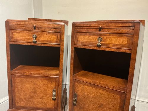 PAIR OF WALNUT BEDSIDE CABINETS - ADDITIONAL PHOTO 4