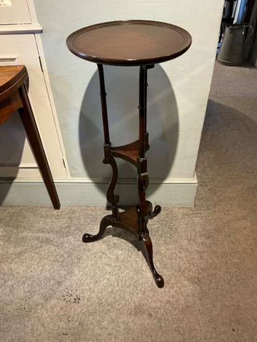 ANTIQUE MAHOGANY TORCHERE - ADDITIONAL PHOTO 1