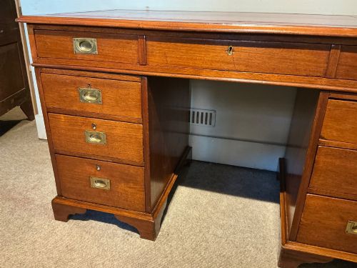 ANTIQUE MAHOGANY PEDESTAL DESK - ADDITIONAL PHOTO 4