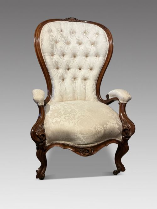 VICTORIAN UPHOLSTERED CHAIR