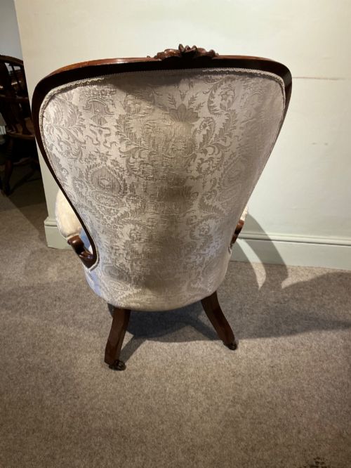 VICTORIAN UPHOLSTERED CHAIR - ADDITIONAL PHOTO 9