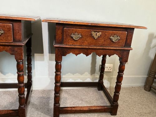 PAIR OF OAK SIDETABLES - ADDITIONAL PHOTO 3