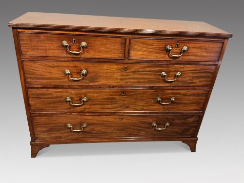 GEORGIAN MAHOGANY HALLMCHEST