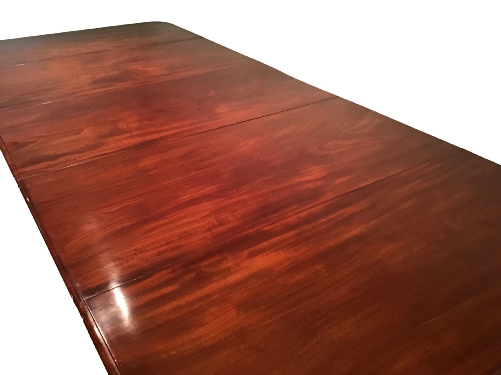 Antique mahogany dining table View II