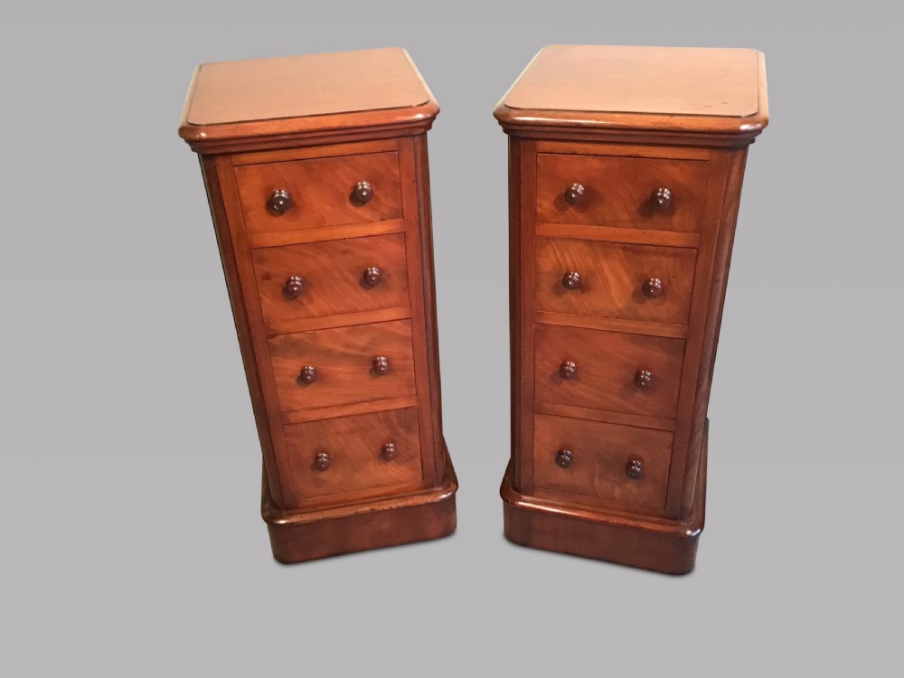 Pair of Victorian mahogany chest of drawers