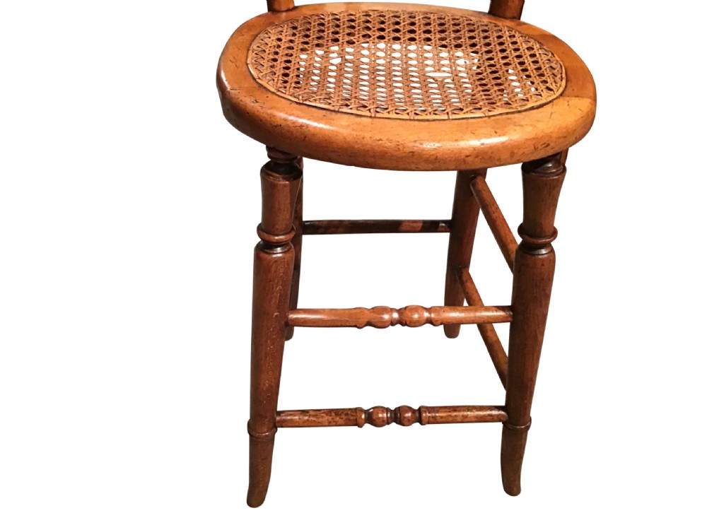 Antique correction chair View IV