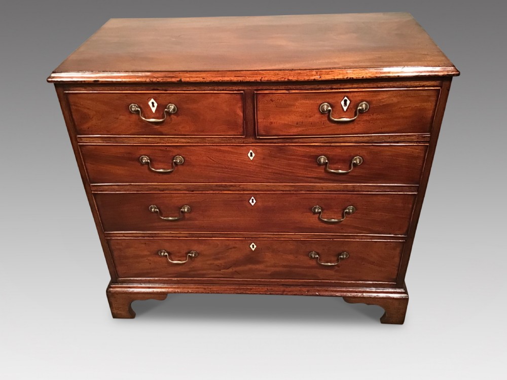 Antique Georgian chest of drawers