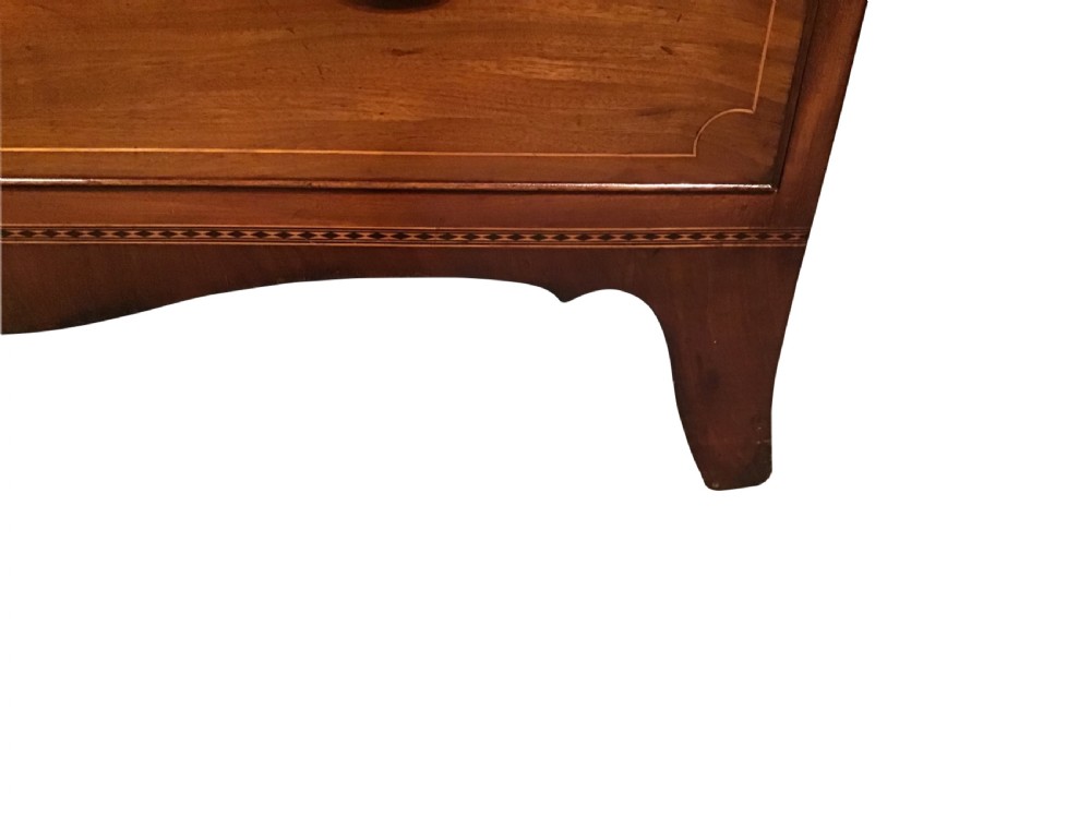 Georgian mahogany chest of drawers View II