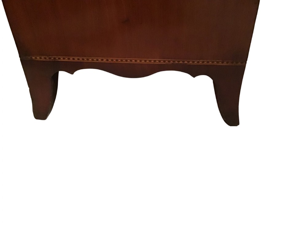 Georgian mahogany chest of drawers View IV