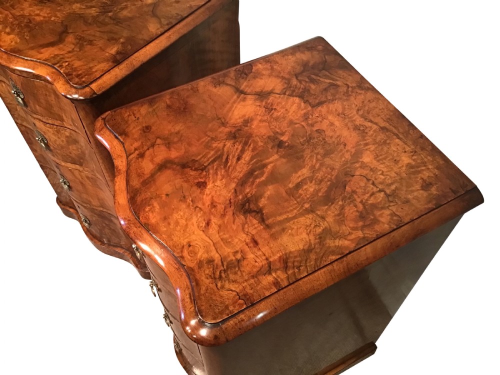 Pair of antique chests of drawers View VIII