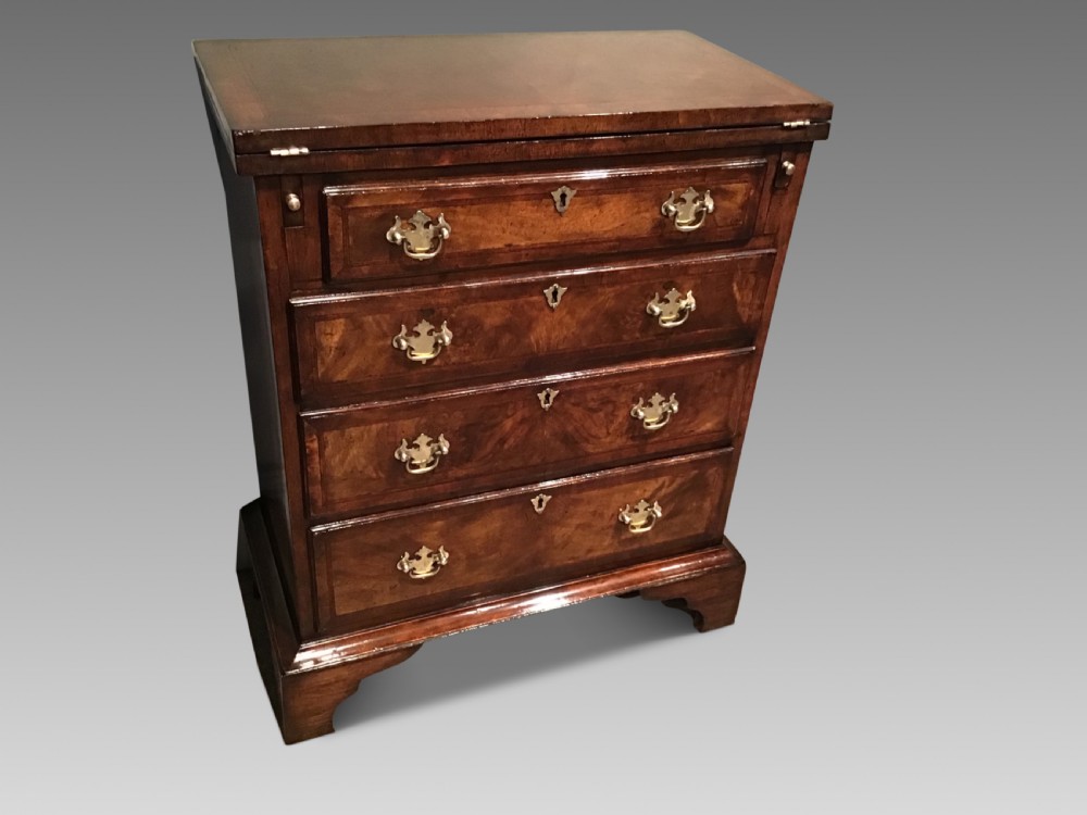 Antique walnut chest of drawers View IV