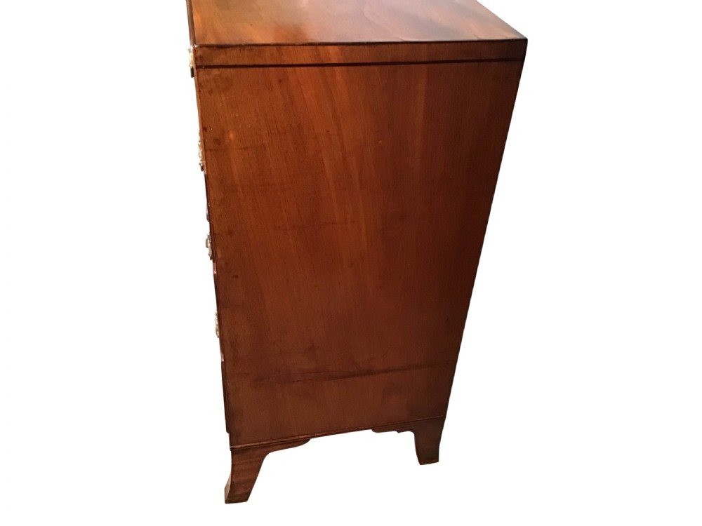 Georgian chest of drawers  View III