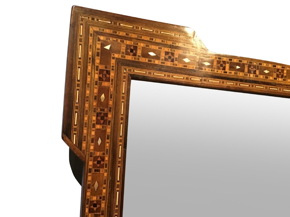 Antique wall mirror View IV