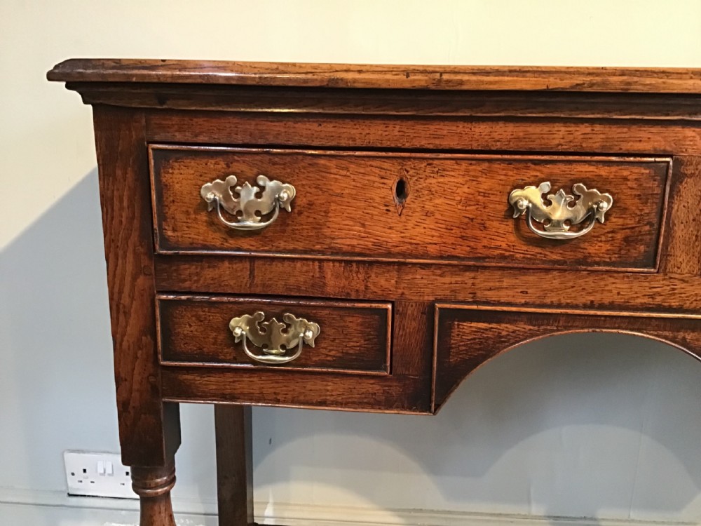Antique dresser View VII