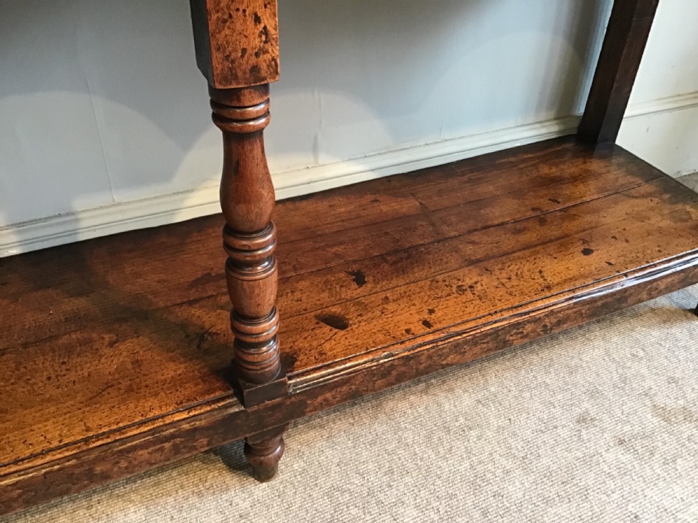 Antique dresser View VIII