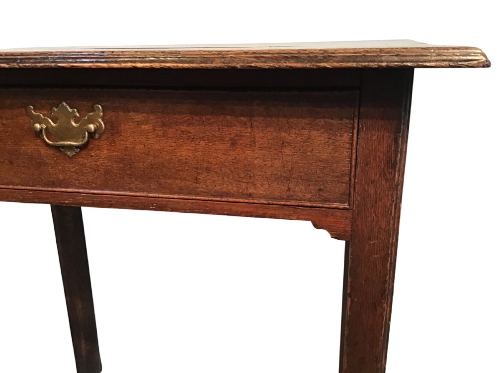 Antique oak sidetable View II