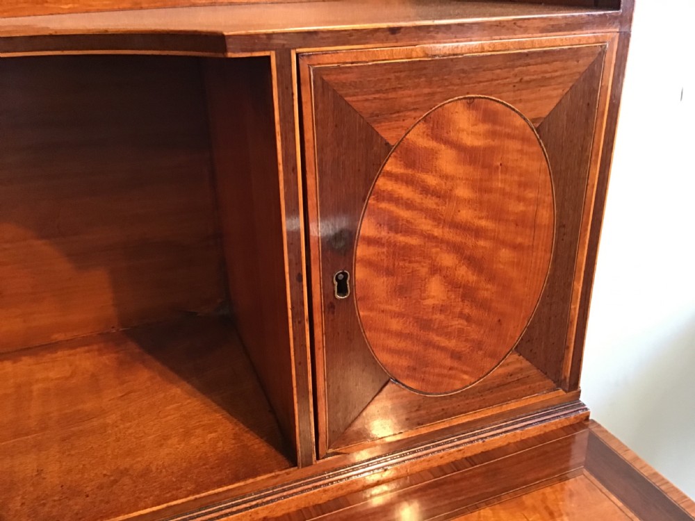 Antique bonheur du jour View V