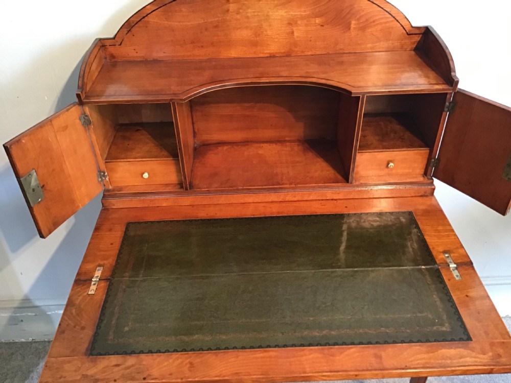 Antique bonheur du jour View VIII