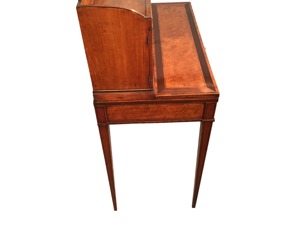 Antique bonheur du jour View XII