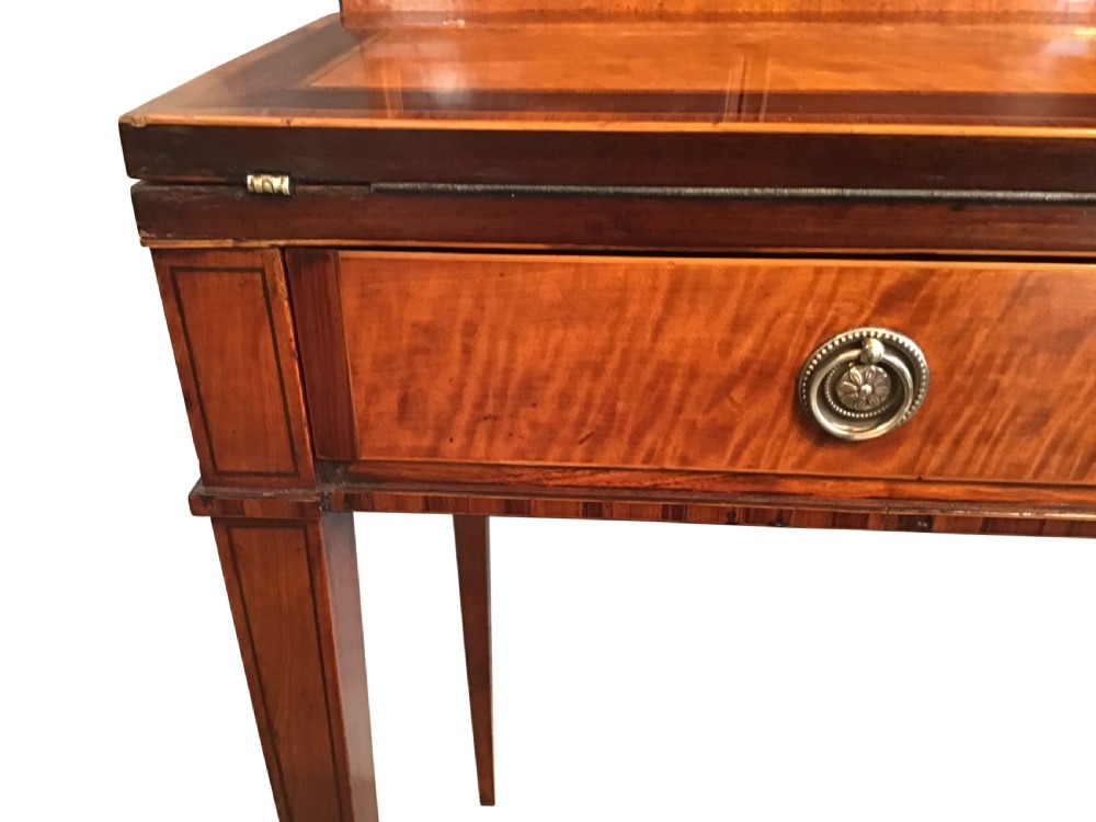 Antique bonheur du jour View XIII