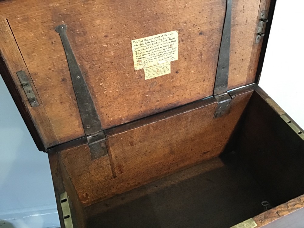 Antique oak box View X